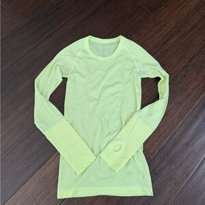 Lululemon Swiftly Tech Long Sleeve Shirt